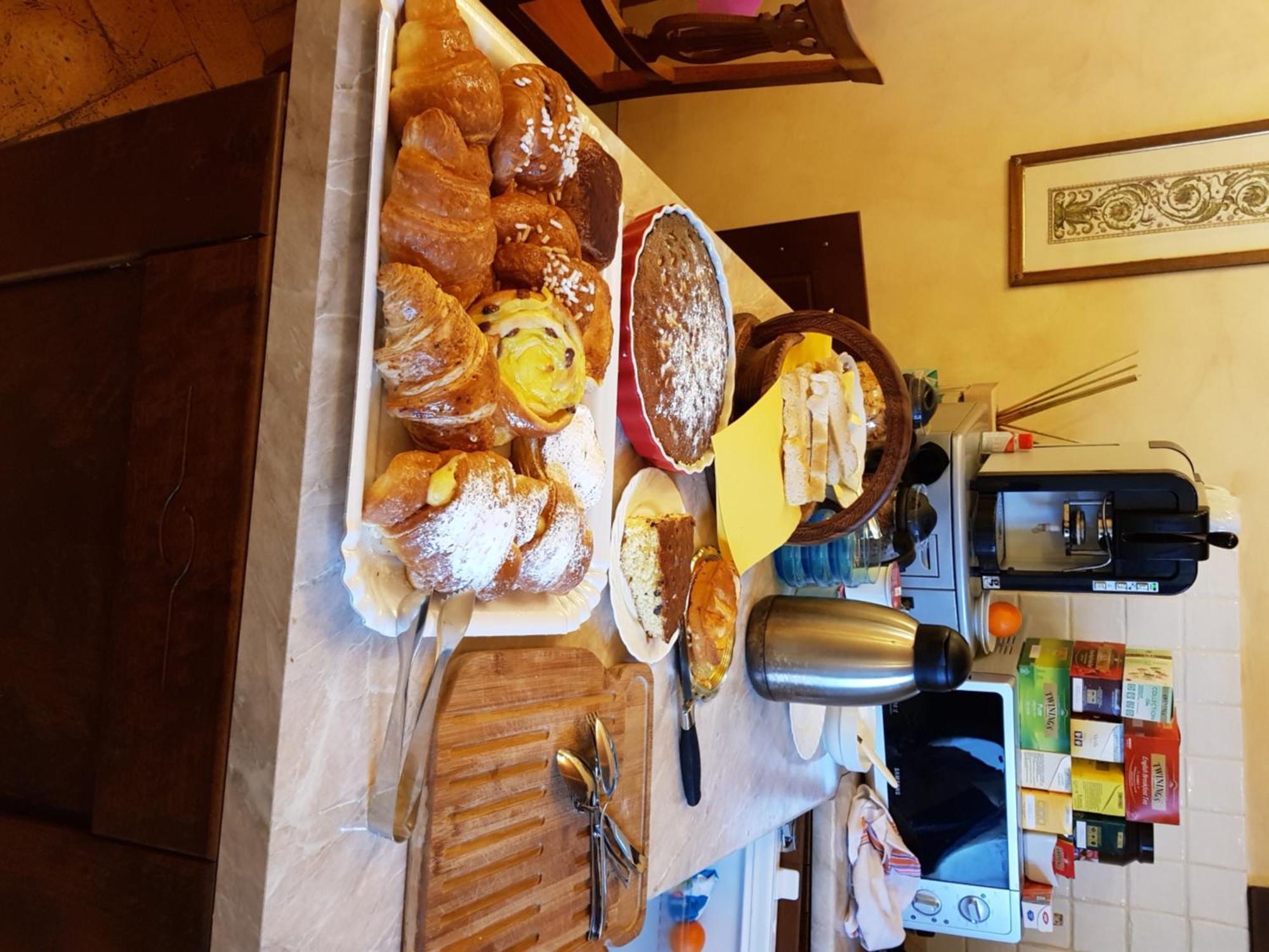 B&B Palazzo Al Torrione ซานจีมิญญาโน ภายนอก รูปภาพ