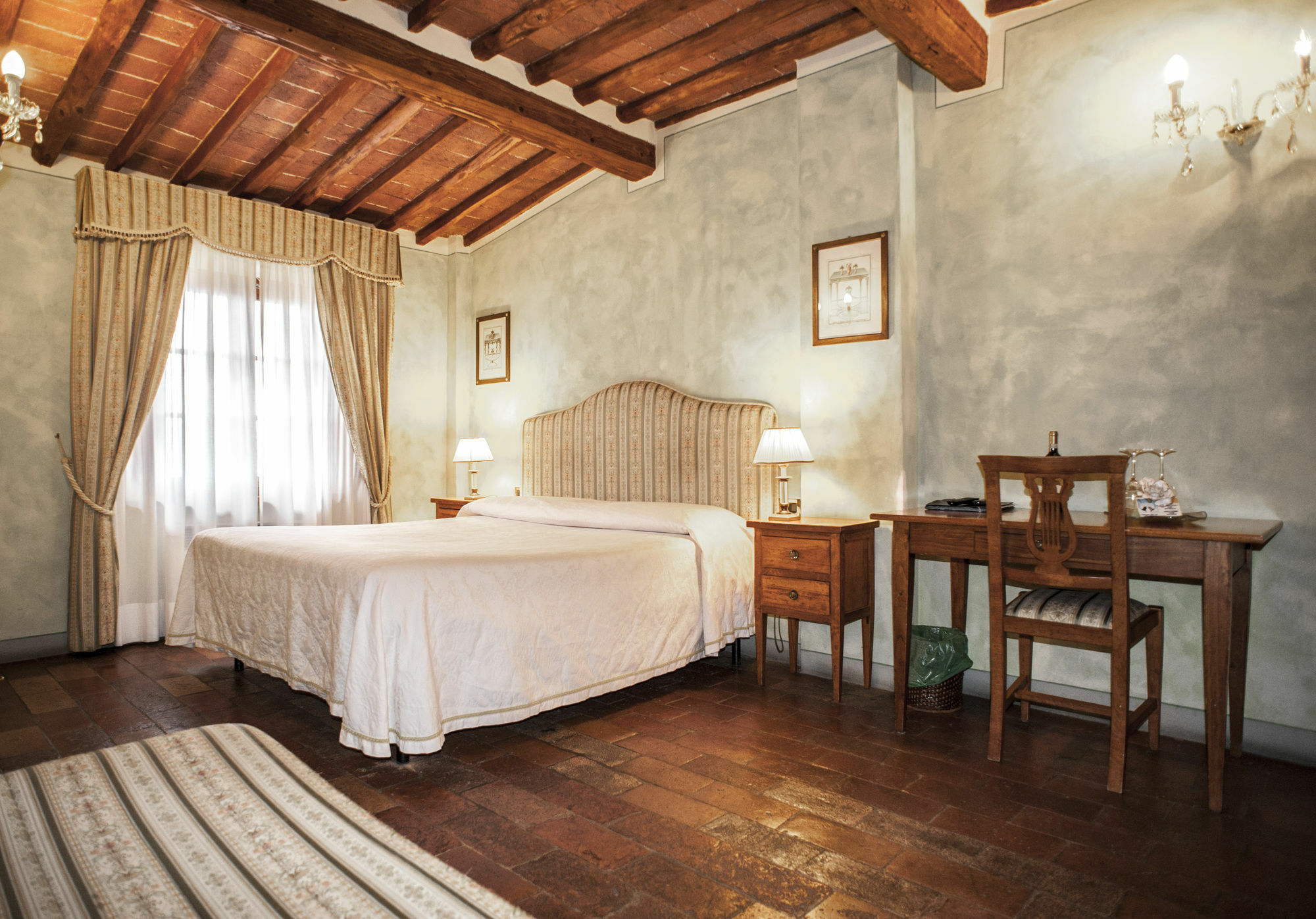 B&B Palazzo Al Torrione ซานจีมิญญาโน ภายนอก รูปภาพ